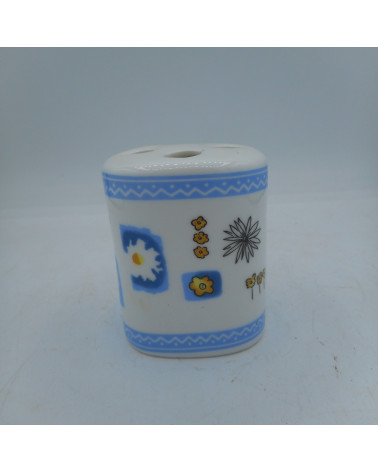 Pot à brosse à dent