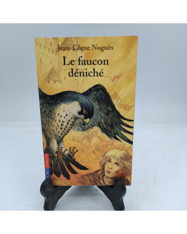 Le faucon déniché