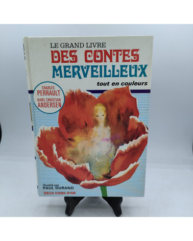 Le grand livre des contes merveilleux