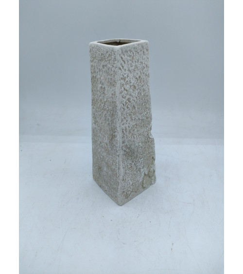 Vase imitation pierre